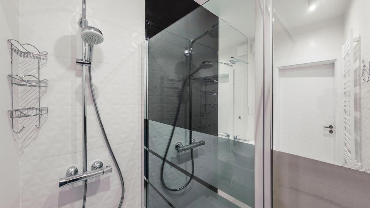 Prywatne Apartamenty Sun & Snow W Wave Z Basenem Miedzyzdroje Exterior foto
