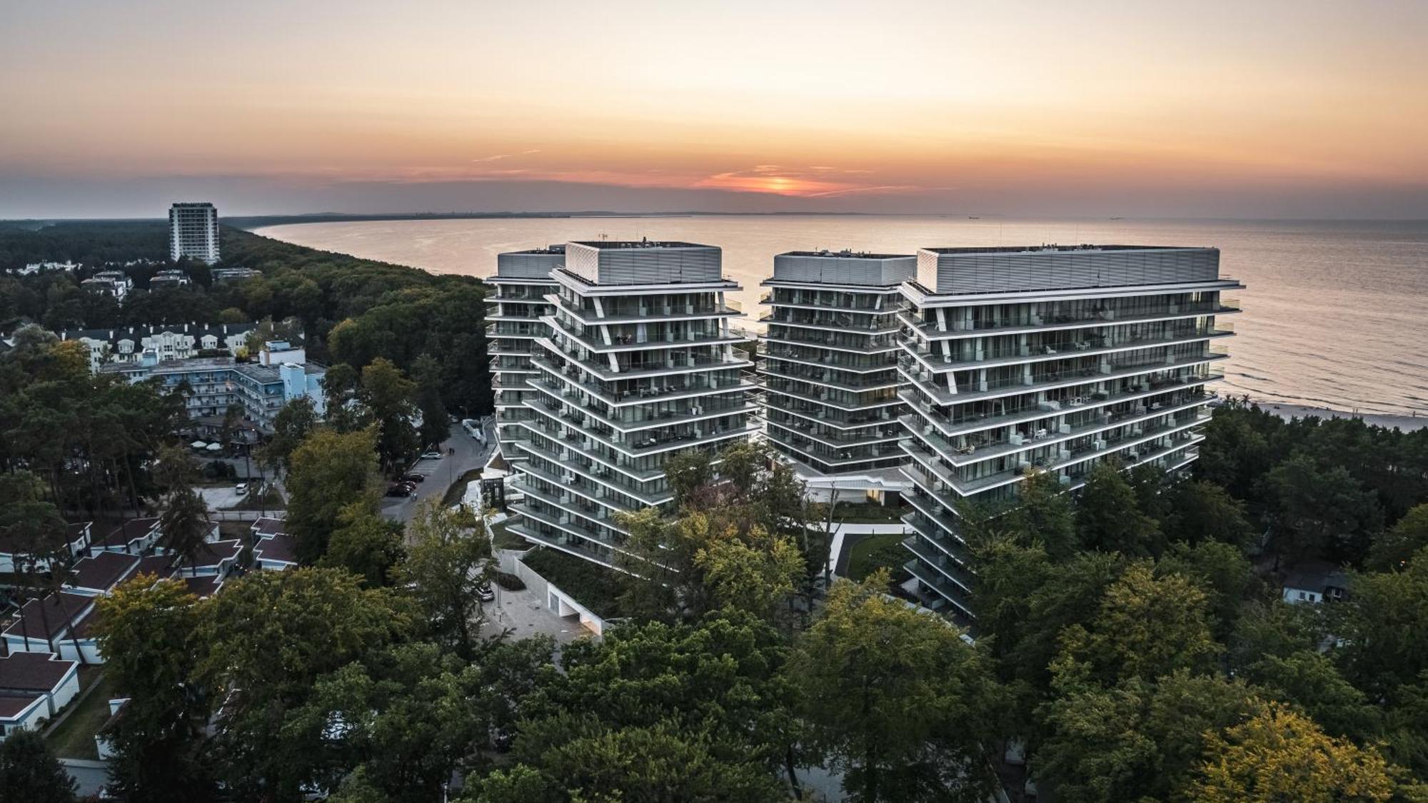 Prywatne Apartamenty Sun & Snow W Wave Z Basenem Miedzyzdroje Exterior foto